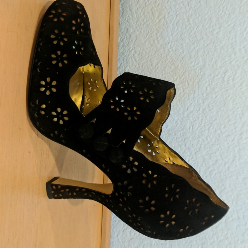 Retro black shoes like NEW!